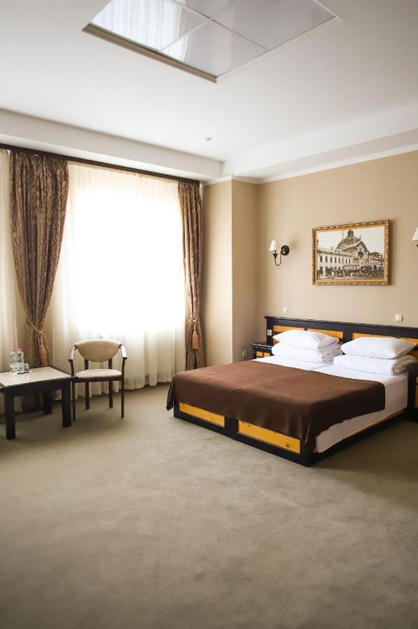 Georg Palace Hotel 체르니우치 외부 사진