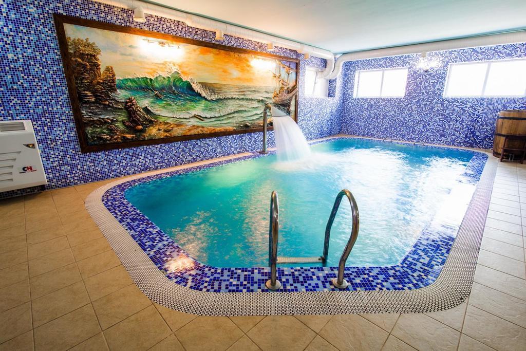 Georg Palace Hotel 체르니우치 외부 사진