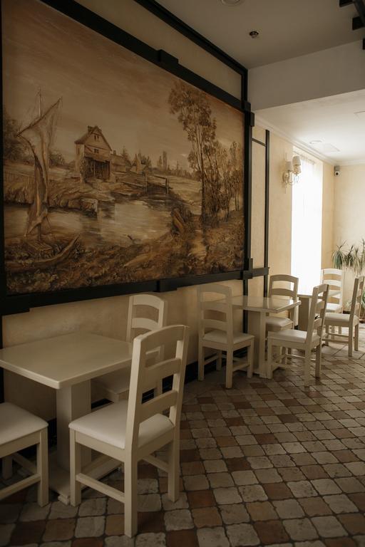 Georg Palace Hotel 체르니우치 외부 사진